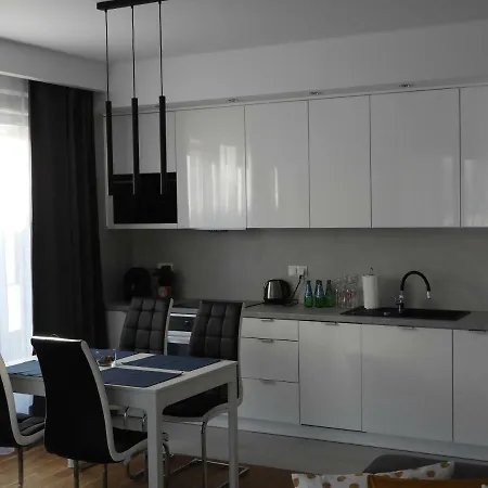 Apartament Atikim Modern In City Center